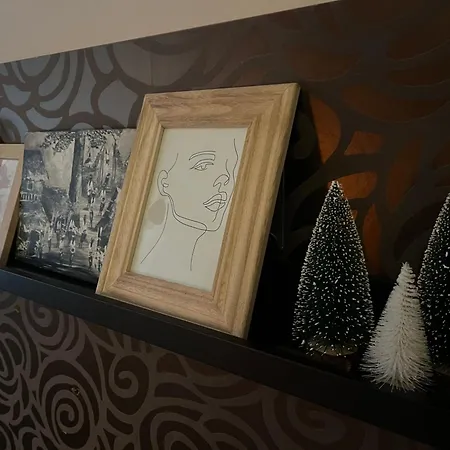 Suzanne * Banská Bystrica